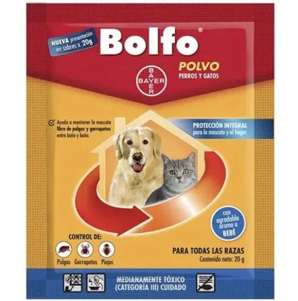 Envase de BOLFO X 20 GRS junto a un perro y un gato felices y libres de pulgas